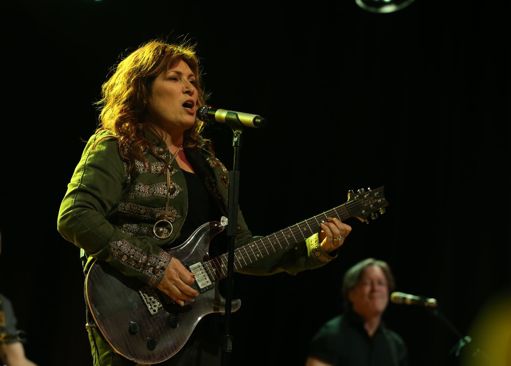 Jo Dee Messina